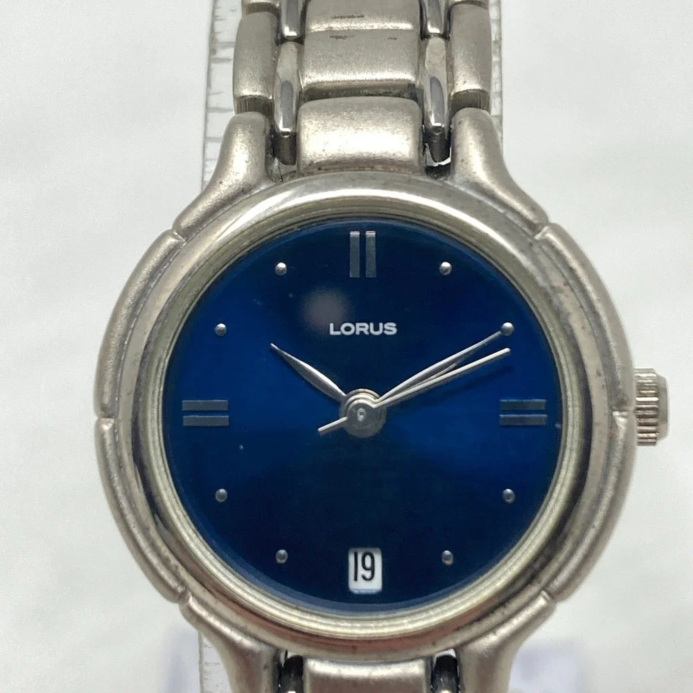 Lorus Watch Women 24mm Silver Tone Date Blue Dial Matte WR New Battery 6.5